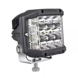 61W CUBE LED DRIVING LAMP WITH WIDE ANGLE FLOOD BEAM – 12/24V
